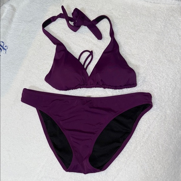 Victoria's Secret Purple Bikini - Picture 1 of 5